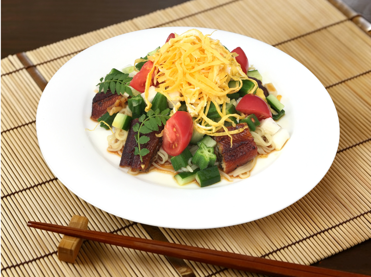 夏を乗り切る！うなぎと オクラの五彩そうめん